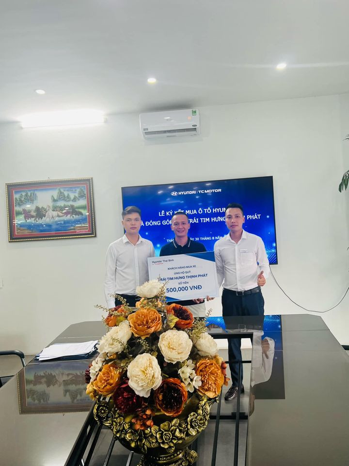 Khách hàng Phạm Thanh Tùng kết nối yêu thương qua chương trình Gửi yêu thương